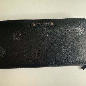 kate spade black zip wallet with gold logo